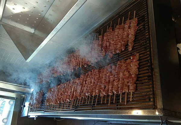 souvlakia-keratsini-1